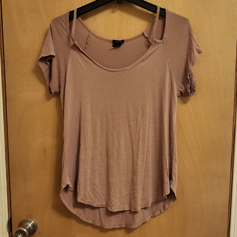 Rue 21 shirt